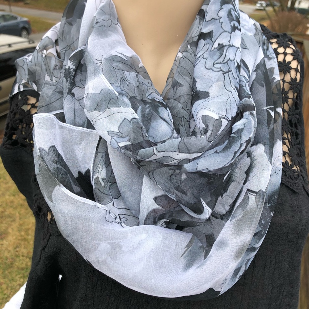 - Rose Print Silk Feel Scarf! NEW!
